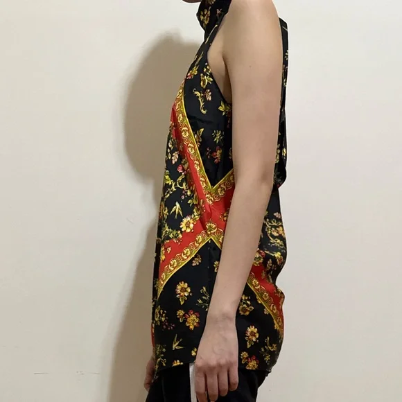 Floral Halter Neck Top - Picture 3 of 4